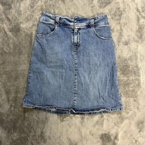 Levi's Womens Relaxed Fit Light Wash Jean Skirt Size 6 95092-0361